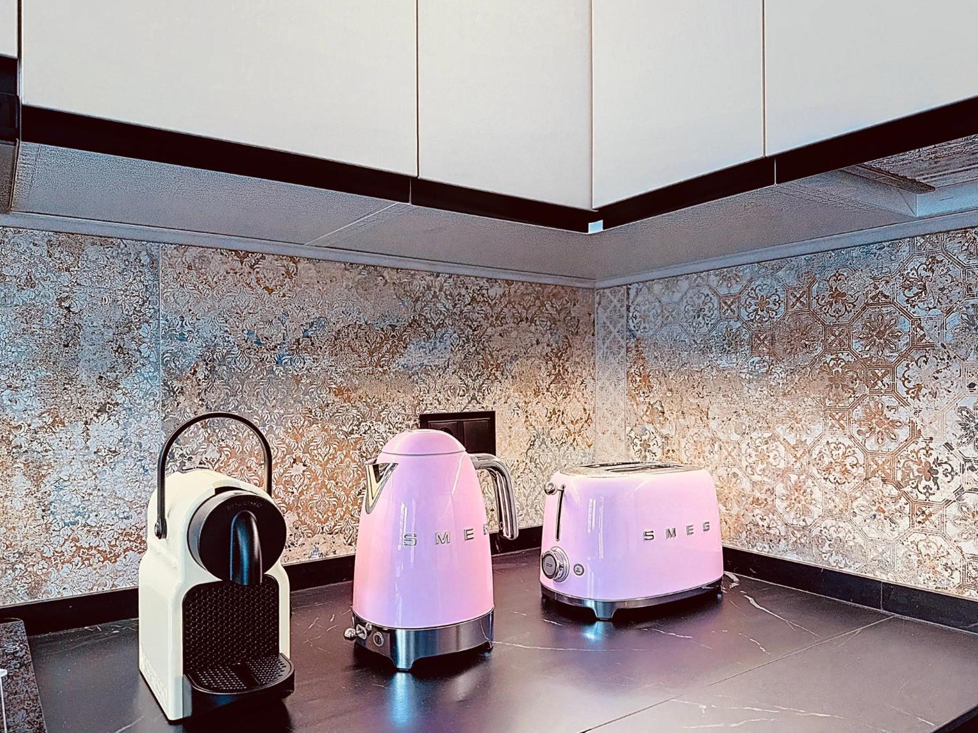 Alhambra Deco Homtels Apartment Torremolinos Ngoại thất bức ảnh