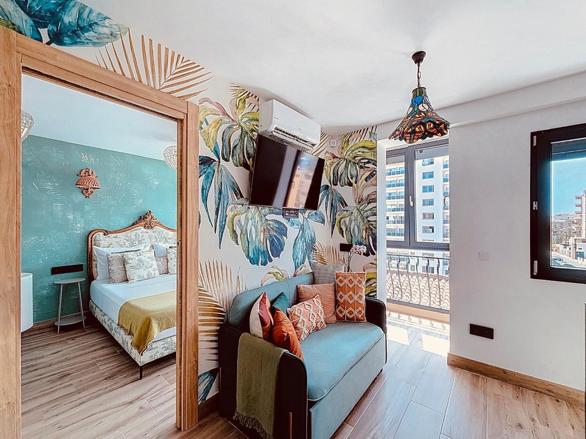 Alhambra Deco Homtels Apartment Torremolinos Ngoại thất bức ảnh