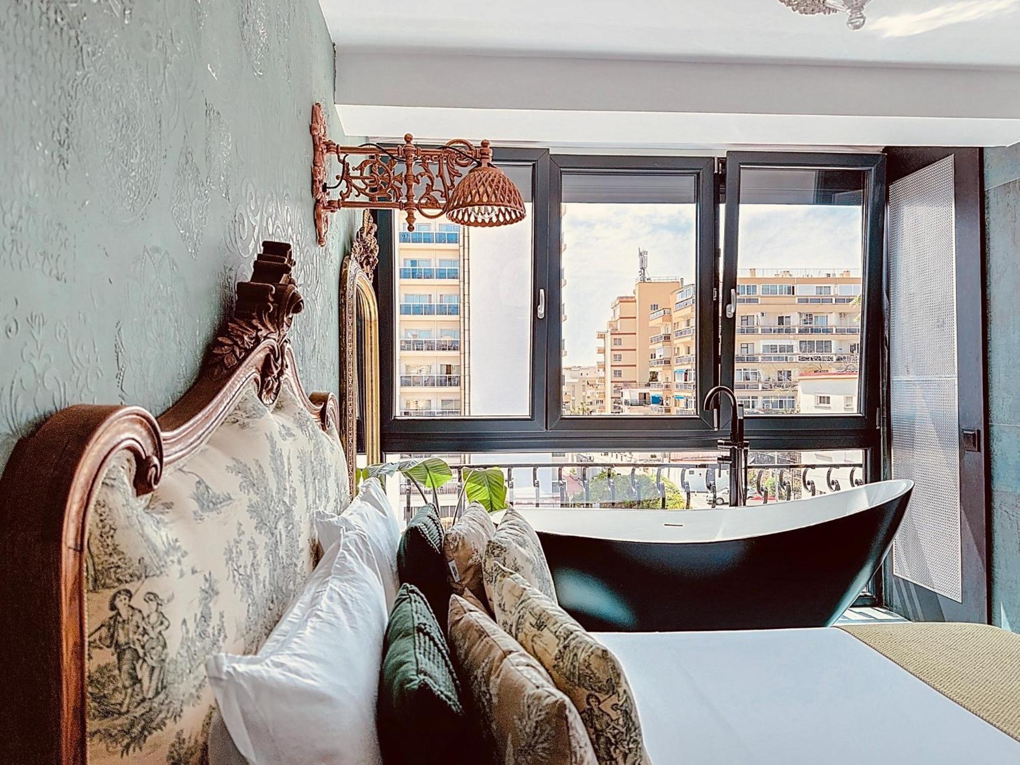 Alhambra Deco Homtels Apartment Torremolinos Ngoại thất bức ảnh