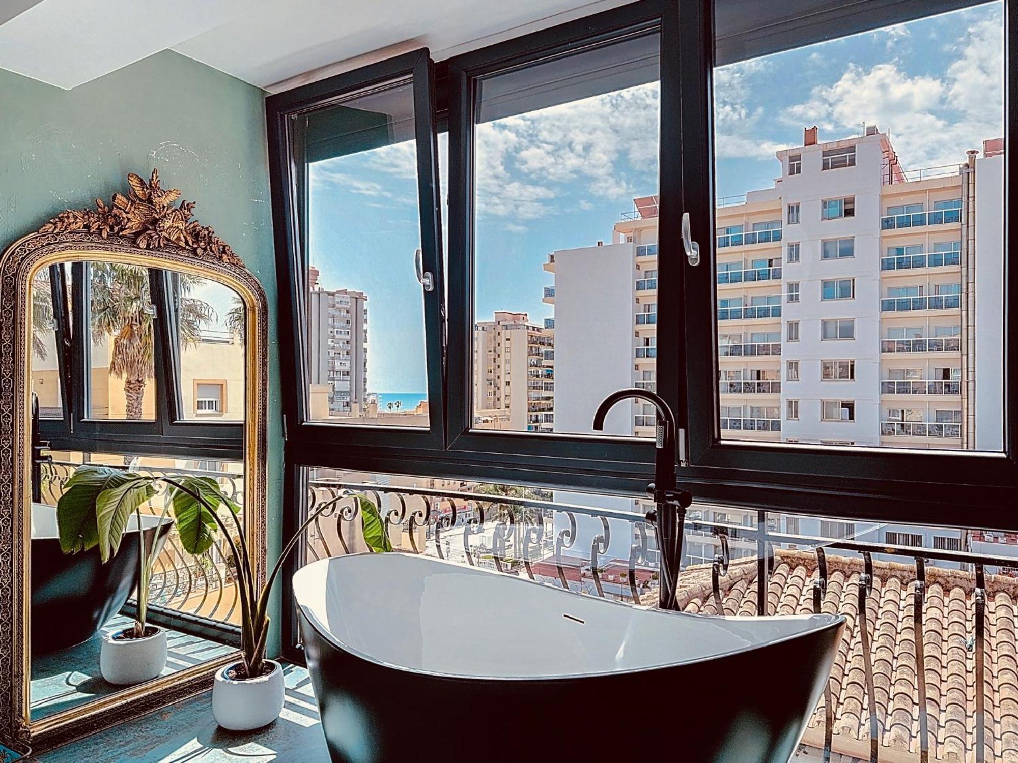 Alhambra Deco Homtels Apartment Torremolinos Ngoại thất bức ảnh